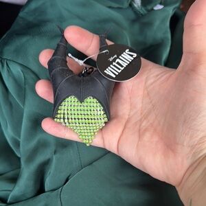Bath & Body Works Green and Black Keychain